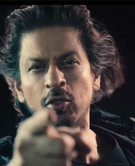 Pathan Shah Rukh Khan Turns Pink In 2021, Fans Go Ga-ga