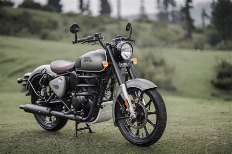 Royal Enfield Classic 350 chega ao Brasil - preço R$ 18.490