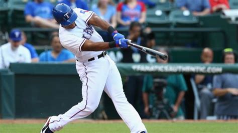 Adrian Beltre blasts 400th home run of career - ABC7 Chicago