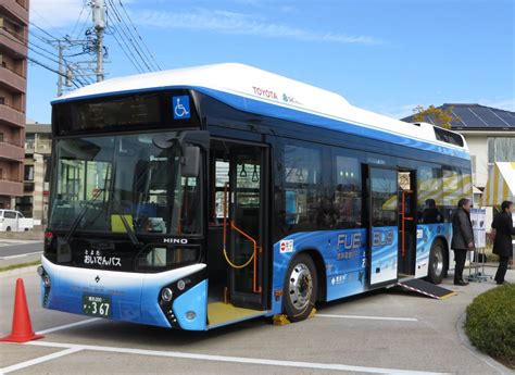 Toyota To Bring Forth Fuel Cell Buses By 2017