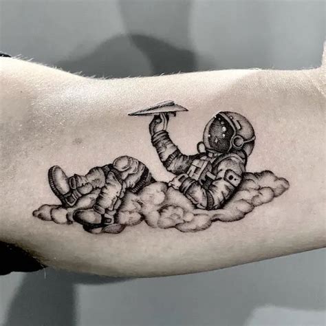 Share 84+ astronaut tattoo ideas latest - in.coedo.com.vn