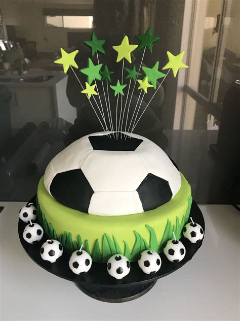 Soccer Ball Birthday Cake | Tortas deportivas, Tortas de cumple, Tortas ...