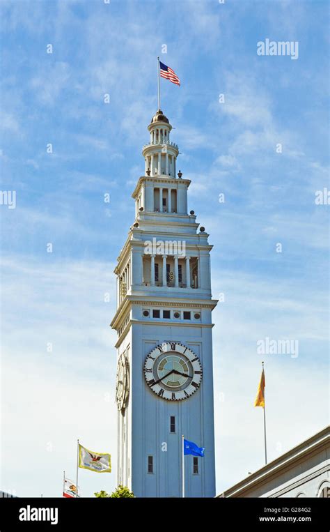 San Francisco, Embarcadero: view of the San Francisco Ferry Building ...