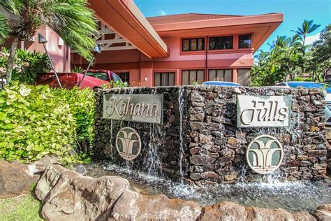 KAHANA FALLS - Updated 2024 Prices & Resort Reviews (Maui/Lahaina)