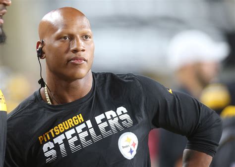 Steelers Place Ryan Shazier on the Reserve/Retired List