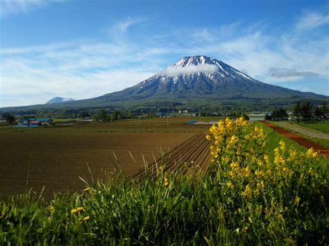 Mount Yotei | Hokkaido | Japan Deluxe Tours