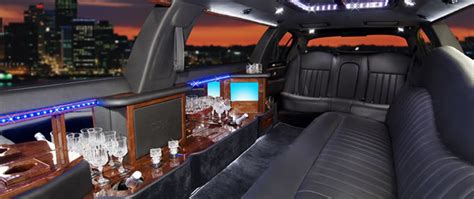 Hummer SUV Limo 12 Pax