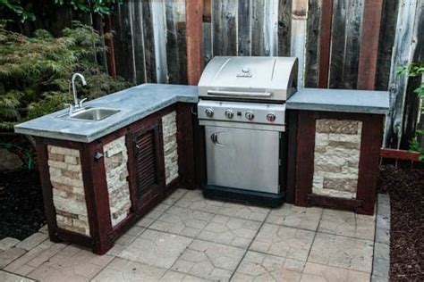 15 Outdoor Kitchen Designs That You Can Help DIY