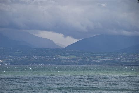 lake_geneva_france_switzerland_240912 | The same view of Fra… | Flickr