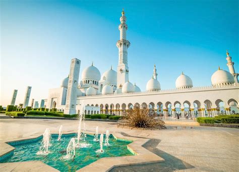 Abu-dhabi | The world's most beautiful mosques - Travel