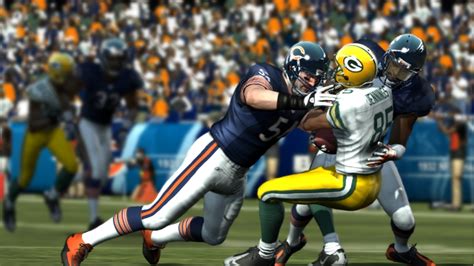 EA Invites Fans to Pick the Madden NFL 12 Cover Athlete