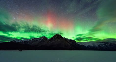 Auroras Rock the Earth in Spring of 2015, Photos, Stories | Aurora borealis canada, Aurora ...