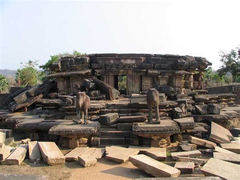 Thousand Pillar Temple Warangal | Thousand Pillar Temple timings ...