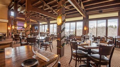 Table 43.1 at Black Bear Lodge | Stratton Mountain Resort