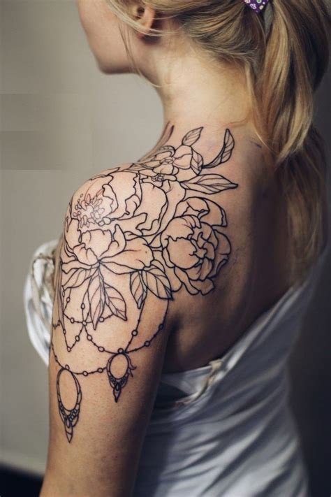 25 Amazing Lace Tattoo Designs