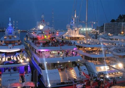 Let's go to a little yacht party in Monaco! #luxuryyachtparty #yachtparty | Luxury yacht party ...