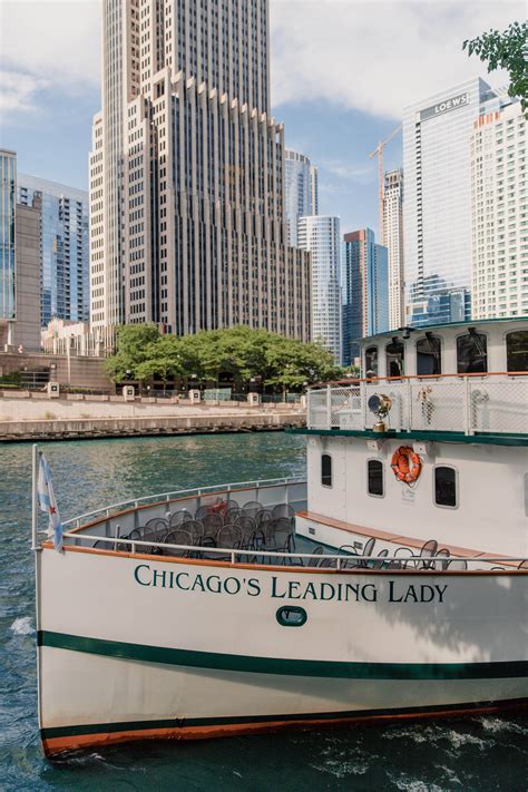 Chicago Travel Guide | What to Do: Architecture River Cruise with ...