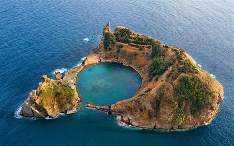 Diving in the Azores: Finally, a family holiday we can all agree on