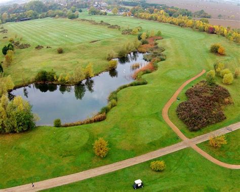 Cambridge Meridian Golf Club, Cambridge, United Kingdom - Albrecht Golf Guide