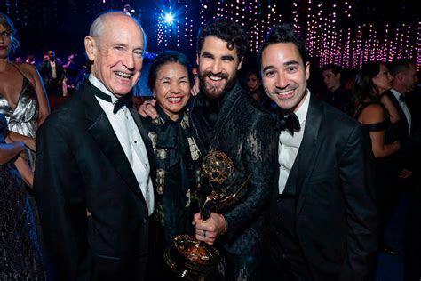 Darren Criss Parents: Cerina Bru, Charles William Criss, Siblings - parentsmag.net