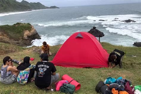 Camping Ground Pantai Menganti: Pesona Alam Memikat untuk Menapaki ...