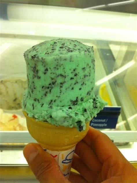 Triple Scoop Desserts: Thrifty Mint Chip Ice Cream