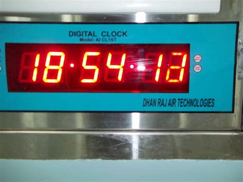 Digital Clock at best price in Hyderabad by Triniti Industries | ID: 14934467312