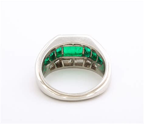 Colombian Emerald Ring – James Robinson Inc.