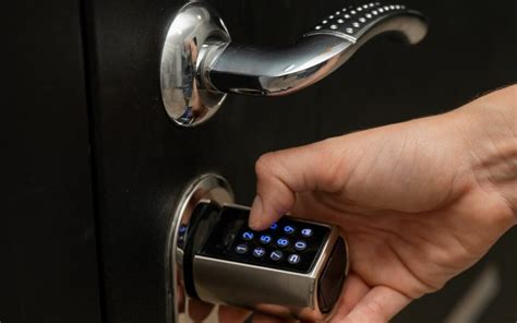 A Brief History Of Keyless Entry Systems