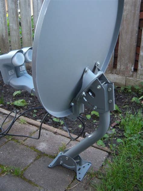 Bell Dual LNB Satellite Dish Victoria City, Victoria