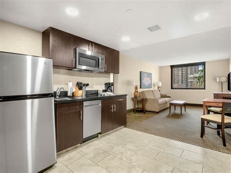 Las Vegas Hotels with Kitchen | Rooms | Carriage House Las Vegas