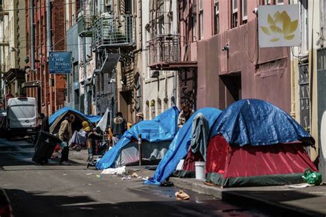 Cities can’t prohibit the homeless from using blankets or pillows on ...