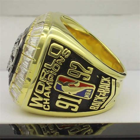 1992 Chicago Bulls NBA Championship Ring – Best Championship Rings ...