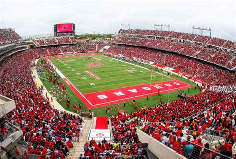 Double Field Feature: University of Houston Football - Buy, Install and Maintain Artificial Grass