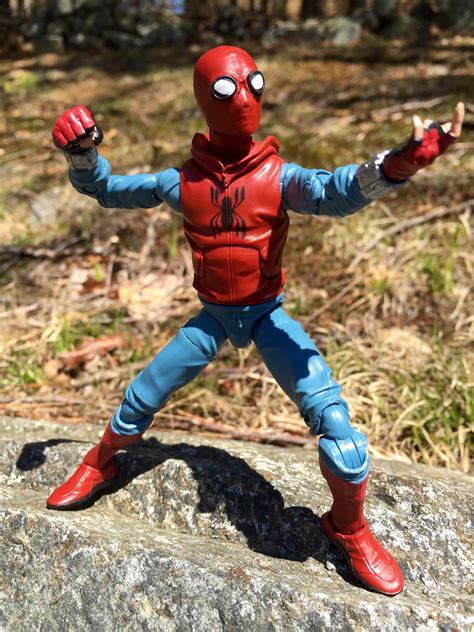 Marvel Legends Homemade Suit Spider-Man Figure Review - Marvel Toy News