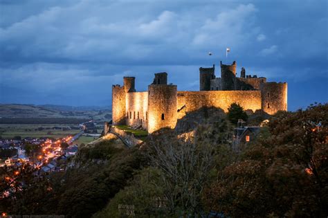 Harlech Castle, Harlech, Wales | Real castles, Beautiful castles, Castle