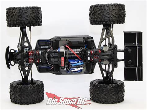 Unboxing The Traxxas E-Revo 2.0 « Big Squid RC – RC Car and Truck News, Reviews, Videos, and More!