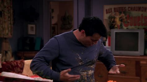 Friends: 20 Things Wrong With Joey We All Choose To Ignore