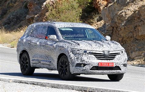 Spyshots: 2017 Renault Koleos 7-Seat SUV Features Talisman Styling - autoevolution