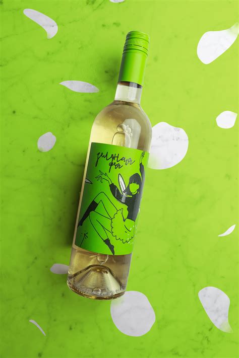 Summer wines on Behance