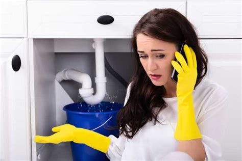 Emergency Plumber: Situations When You Need Their Services