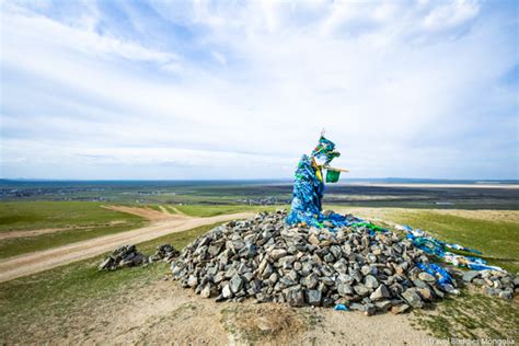 What is Creepy Teepee in Mongolia | - Ovoo or shrine is creepy teepee