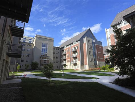 Sign up for 2021-22 campus housing opens Dec. 1 for current students | Student Affairs