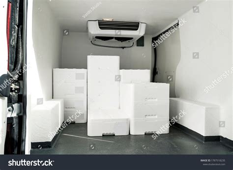 Refrigerator Box Truck Interior: Over 51 Royalty-Free Licensable Stock Photos | Shutterstock