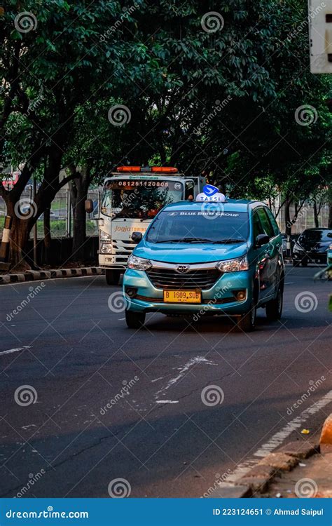 Taxi Blue Bird , Indonesia July 2th 2021 Editorial Photo - Image of taxi, bird: 223124651