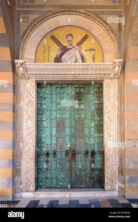 medieval bronze doors of amalfi cathedral Stock Photo - Alamy