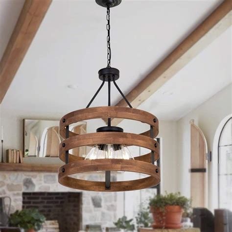 Rustic Chandeliers - Love Home Design Ideas