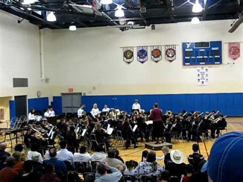 BEACH PARK MIDDLE SCHOOL - SYMPHONIC BAND - FALL CONCERT - RUSSIAN SAILOR'S DANCE - YouTube