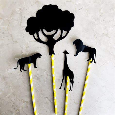 Lion King Shadow Puppets (FREE PRINTABLE TEMPLATE) — Blog & DIY ...