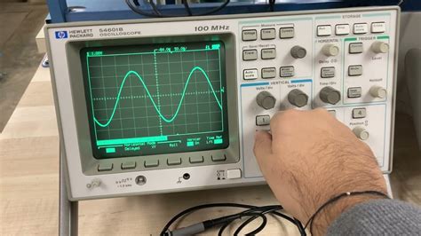 Sine Wave _ Digital Oscilloscope - YouTube